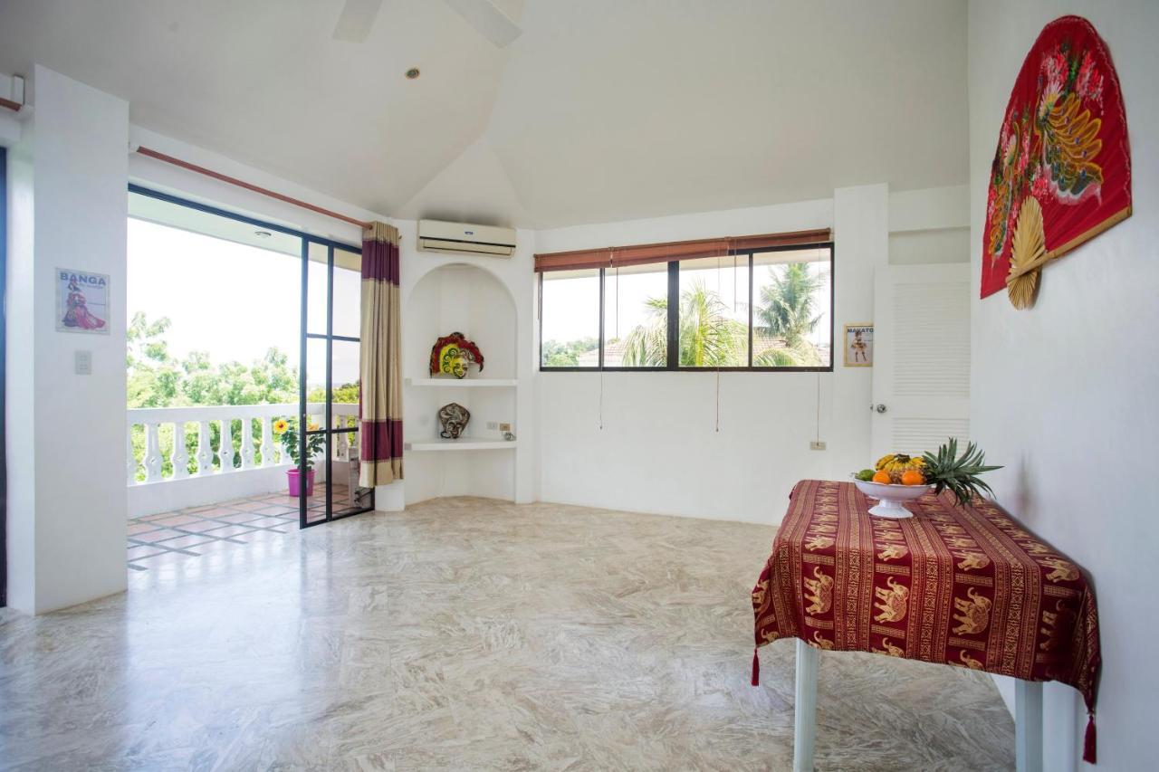 Franky Villa Balabag (Boracay)
